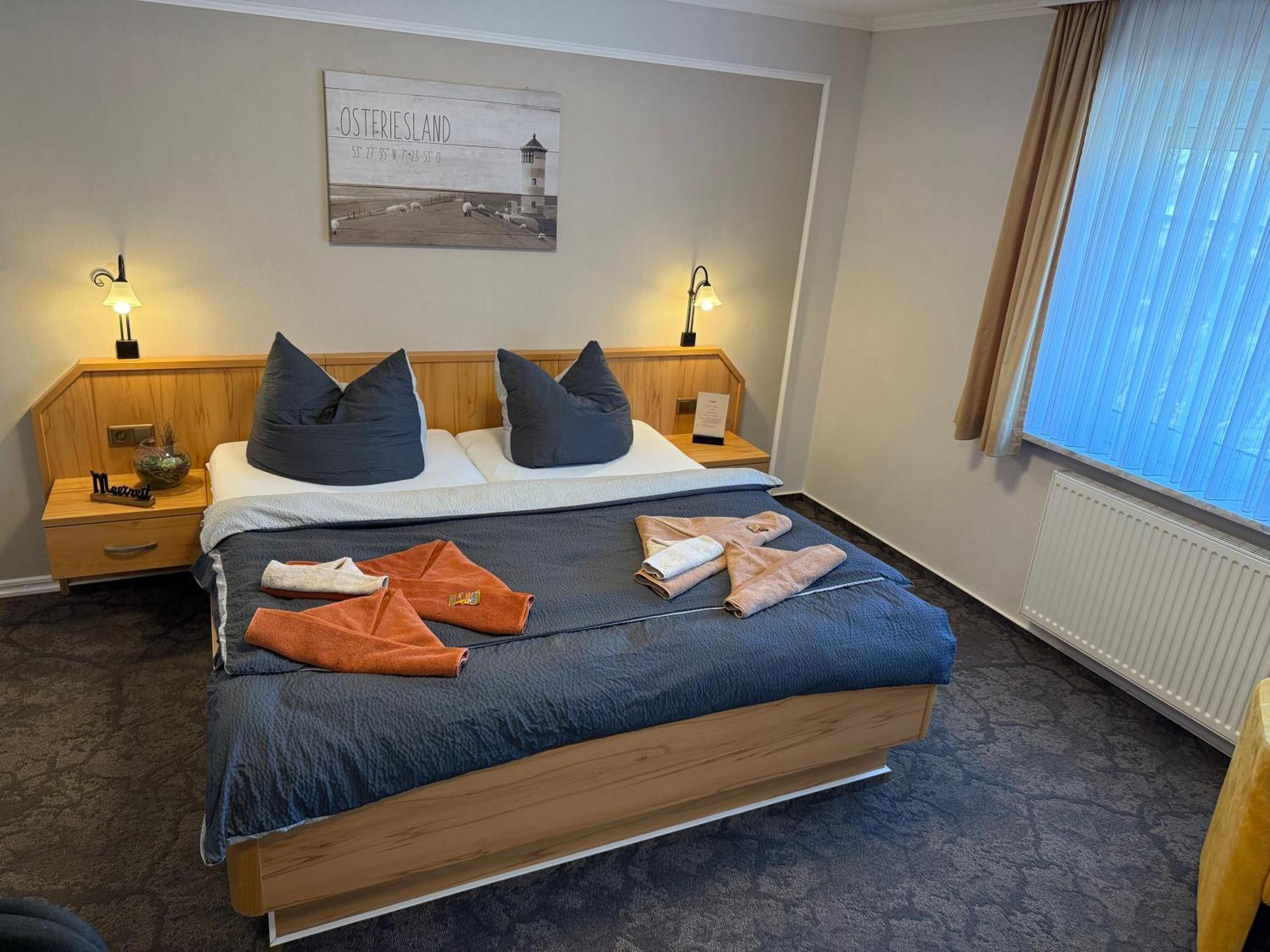 Hotel Peters 纽哈灵吉塞尔 外观 照片
